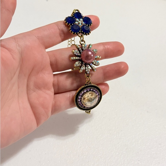 Elegant Multicolor Bracelet with Antique Gold Accents - Picture 7 of 7